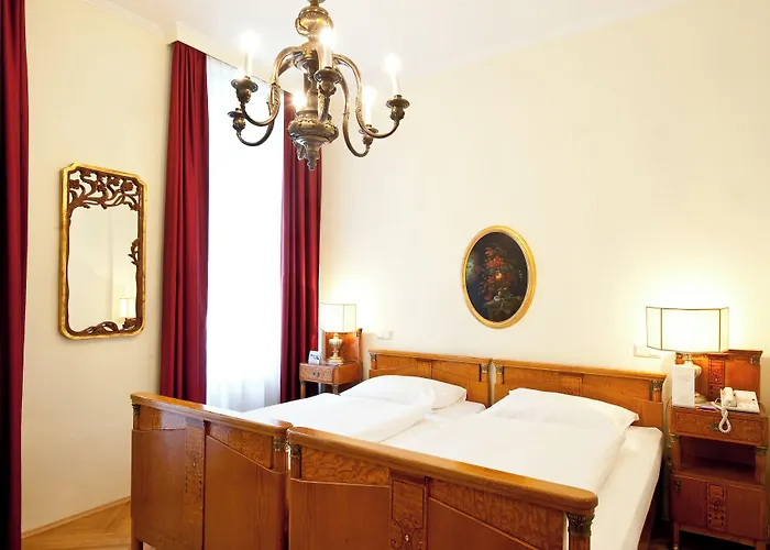 Hotel Graben 4*